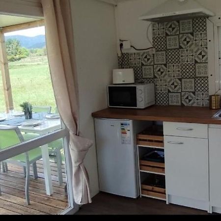Bungalow Au Pied Du Luberon Saint-Martin-de-la-Brasque Bagian luar foto